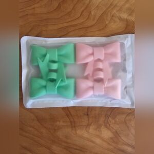 Bow Straw Toppers - Green and Pink